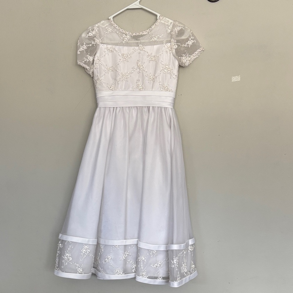 Letarte White Floral Lace Kids Dress